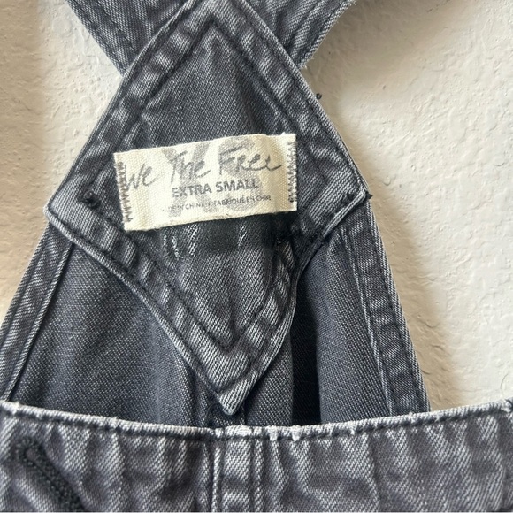 Free People We The Free Ziggy Denim Jean Bib Shortalls Black Gray Wash XS - Picture 8 of 16